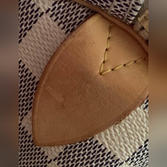 ❌‼️SOLD‼️❌ - 💯Authentic LV Speedy 30 - Damier Azur - Picture 6 of 16